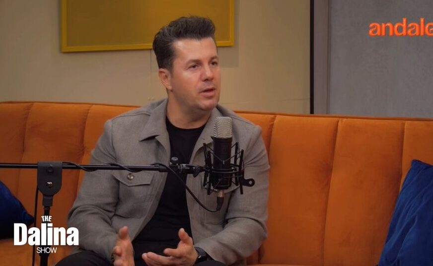 Arsyeja pse Vedat Ademi heziton të kthehet në Shqipëri mund t’ju mërzisë, por s’është e pabazë