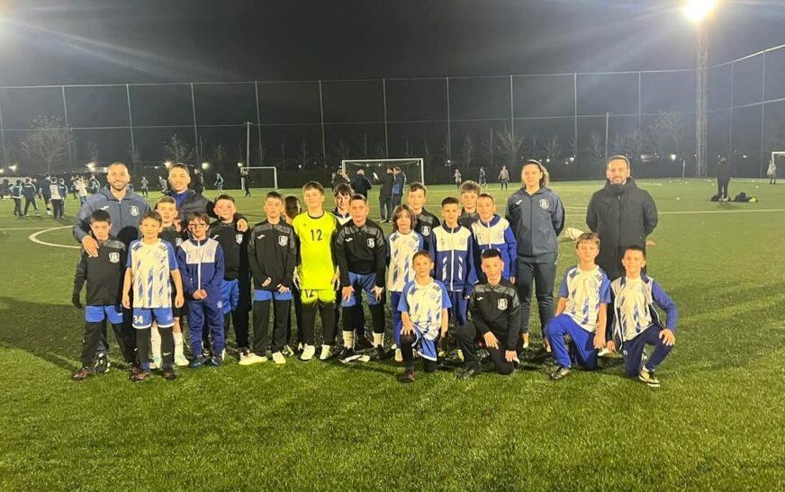 Shkolla e futbollit “Përparimi” U11 arrin sukses të madh në Shqipëri, zë vendin e tretë