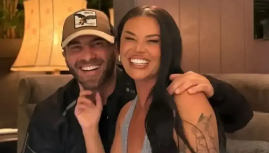 U rehatuan vëllezërit, pas Norës e Robertit, bashkohen edhe Santiana e Patrisi – kaq të lumtur pranë njëri-tjetrit