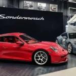 dy-porsche-911-s/t-perfunduan-disi-me-te-njejten-logo