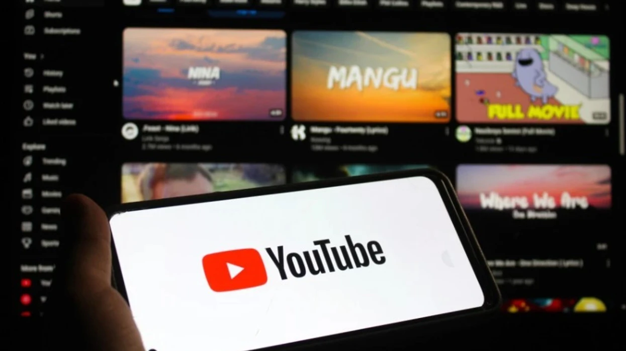 YouTube mbyll kanalet që shpërndanin video mashtruese me AI