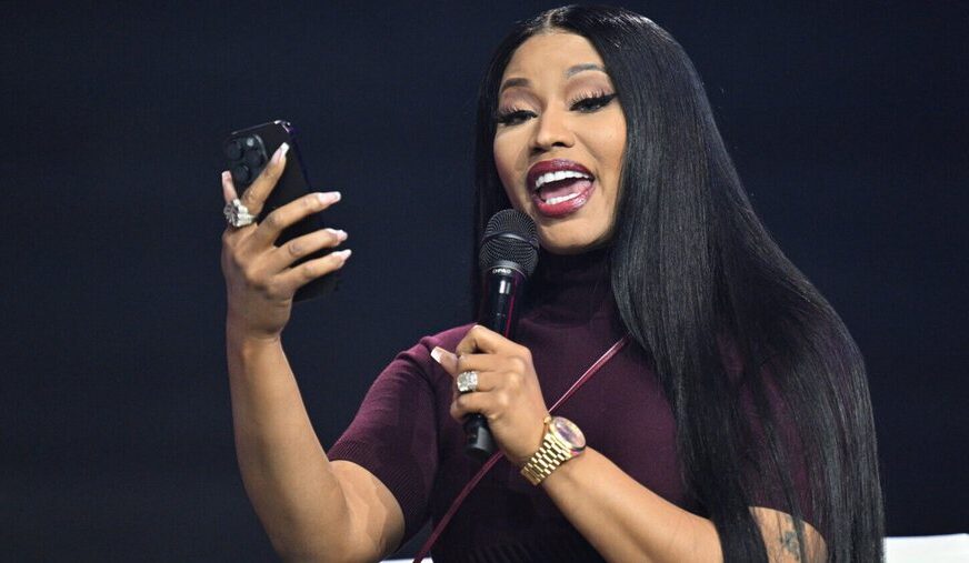 Nicki Minaj humb 10 milionë ndjekës? Ç’ndodhi?