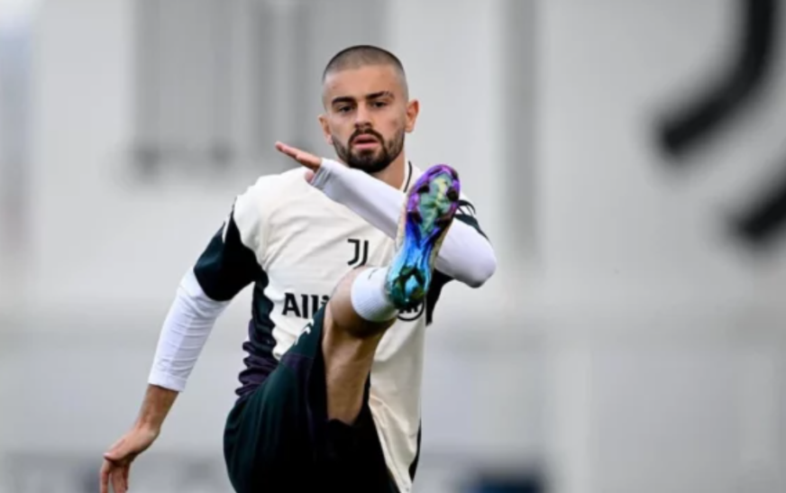 Lajme të mira për Zhegrovën para lojës me Pisan