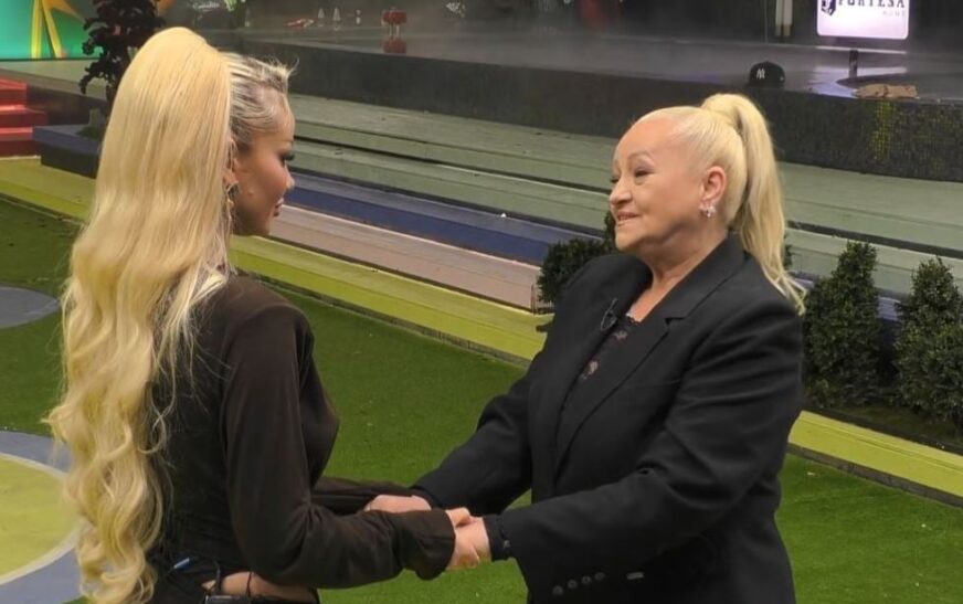 Vajzës i tha se është shumë keq, kjo është gjendja e nënës së Benitës, që iu lut të kujdeset për të