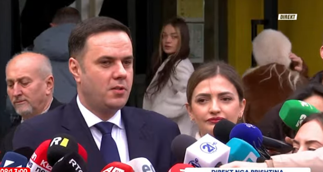 Voton Lumir Abdixhiku: Uroj që qytetarit të zgjedhin stabilitet, e të largohen nga përçarja e bllokada