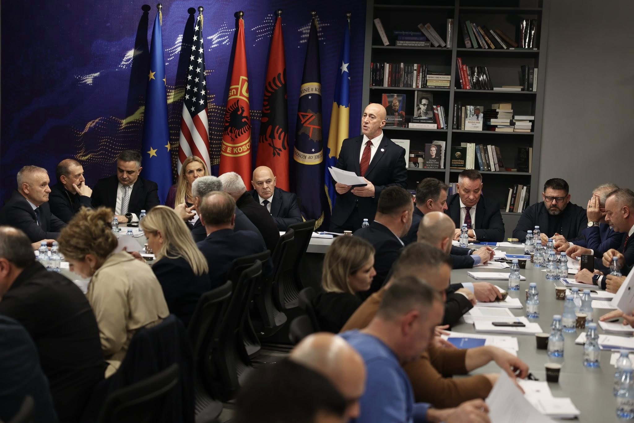 AAK zbulon slloganin interesant për zgjedhje