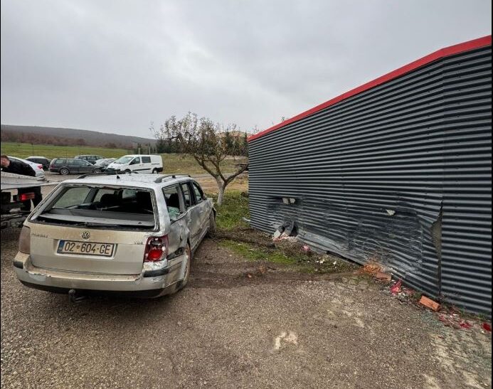 Vetaksident trafiku në Klinë, Policia jep detajet