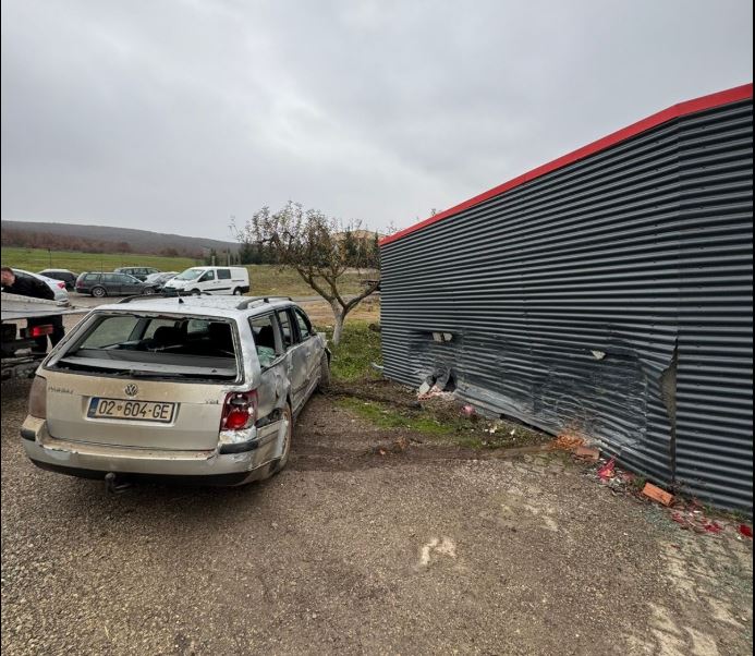 Vetaksident trafiku në Klinë, Policia jep detajet