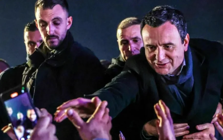 BBC: “Partia nacionaliste shqiptare korri fitore dërrmuese në zgjedhjet e Kosovës”