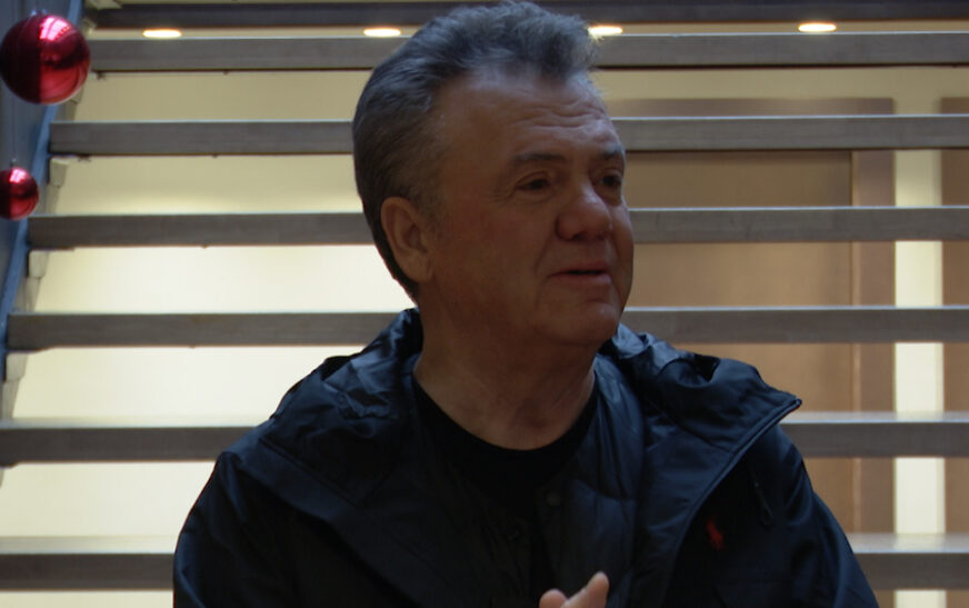 Al Trade nderon artistin Ilir Shaqiri me çmimin e artë 2025