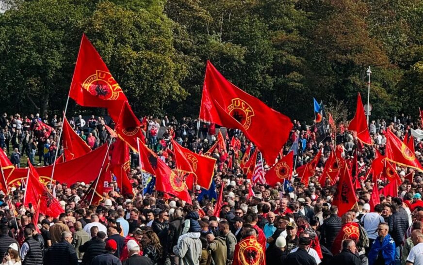 Shkup protestohet sot për krerët e UÇK që janë në Hagë
