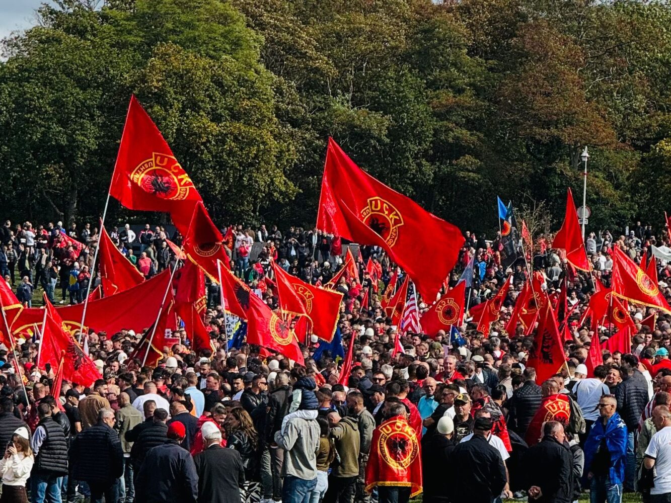 Shkup protestohet sot për krerët e UÇK që janë në Hagë