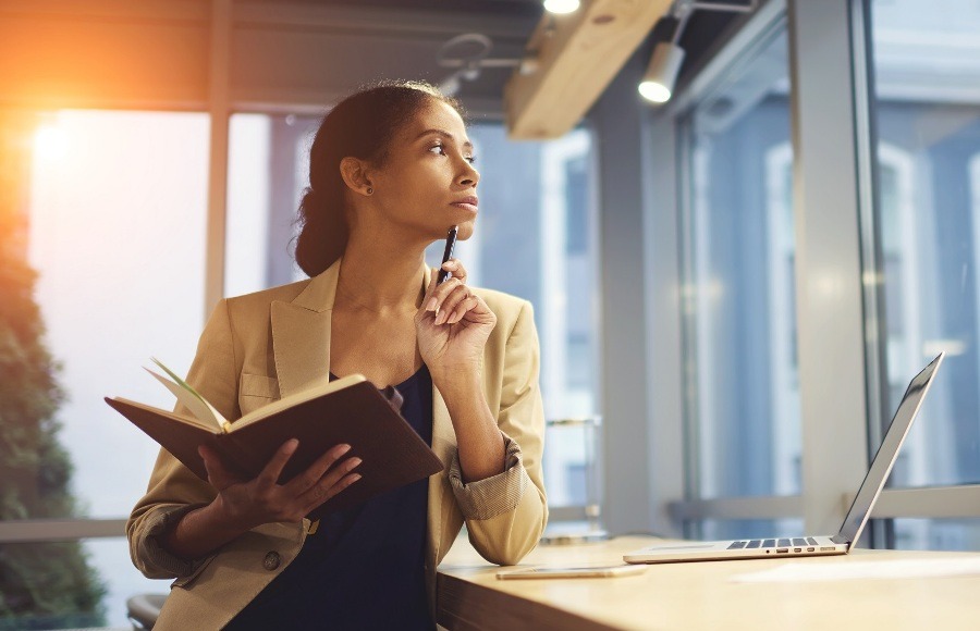 Shtatë shenja që ju keni një inteligjencë mbi mesataren