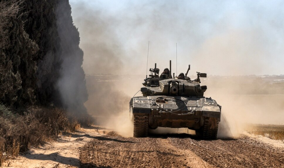 Hamasi gati t’i dorëzojë armët