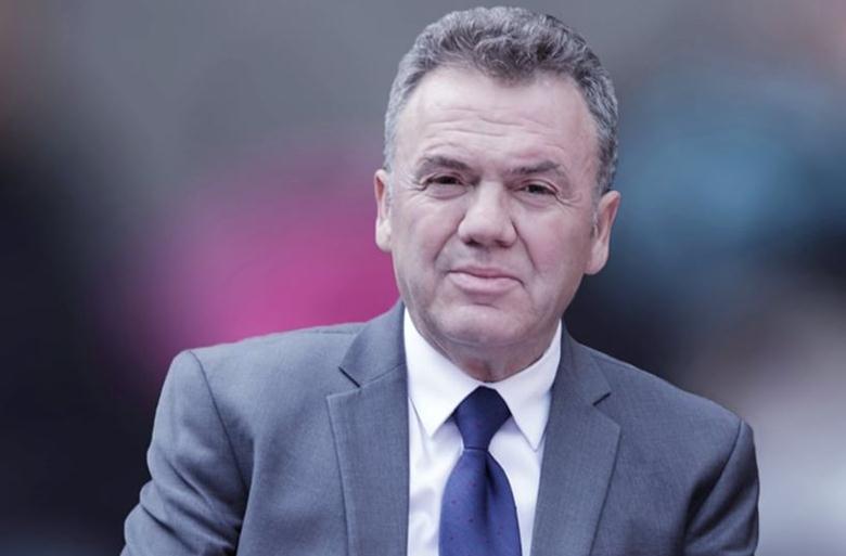 Ikona e muzikës shqipe sot feston ditëlindjen, ja sa vite mbush