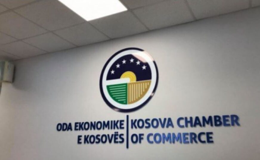 OEK i reagon Rizvanollit, e paralajmëron për padi nëse nuk jep dëshmi për akuzat e sotme