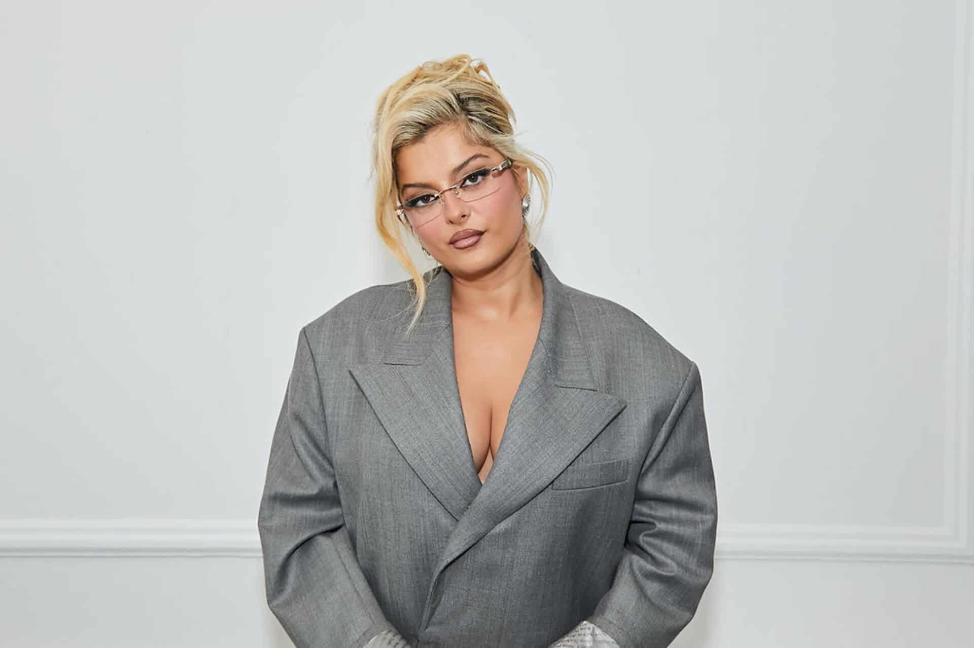 ‘Surprizon’ Bebe Rexha: Kërkon ndihmën e fansave të ia gjejnë një baba potencial për fëmijën e saj