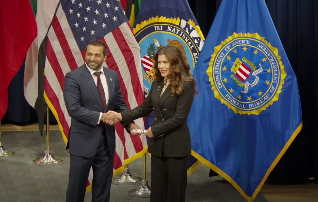 Policja e parë e graduar e Kosovës diplomohet në Akademinë e FBI-së