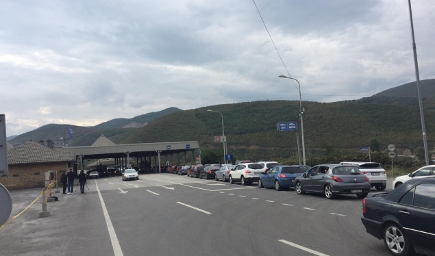 Vetëm 3 deri në 10 minuta pritje, qarkullim normal në pikat kufitare të Kosovës