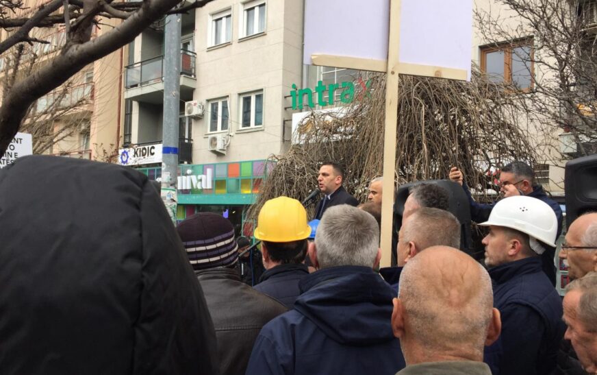 Nuk iu përfillën kërkesat për rroga, punëtorët e KEK-ut paralajmërojnë protestë