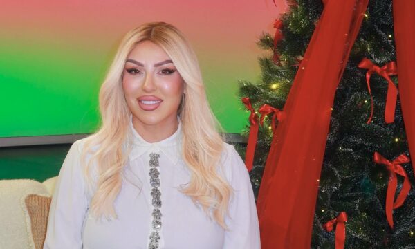 Arta Bajrami paralajmëron koncert në Prishtinë