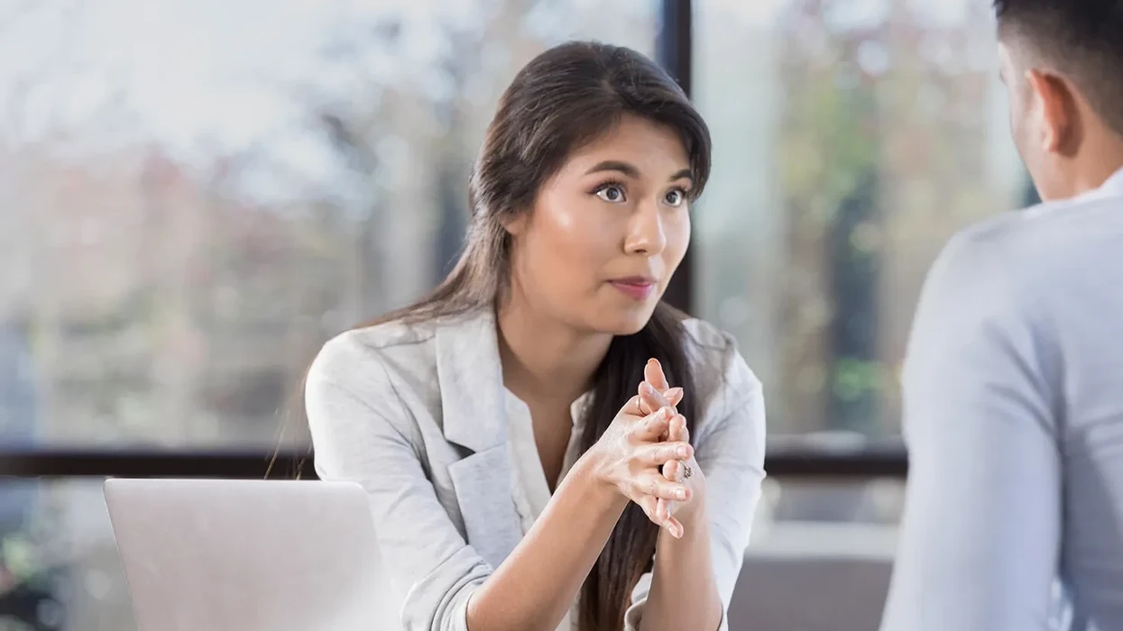 Pse disa njerëz përparojnë, ndërsa të tjerët mbeten në vend? Gjithçka nis nga biseda me shefin