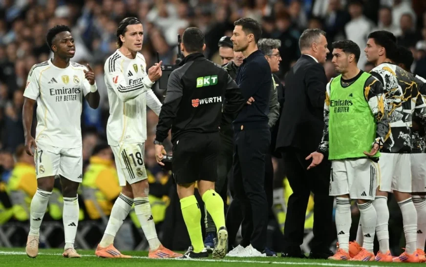 Si e morën vesh lojtarët e Real Madridit për largimin e Xabi Alonsos