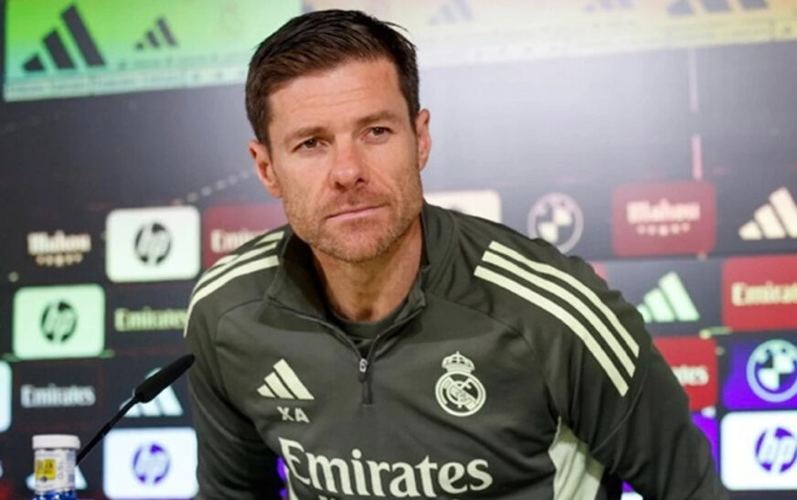 “eshte-e-pamundur”,-zbulohet-mesazhi-qe-xabi-alonso-ia-dergoi-drejtuesve-te-real-madridit