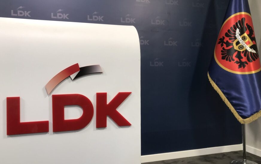 Epilogu i mbledhjes së gjatë të LDK’së, dorëheqja e Lumir Abdixhikut vendoset në Kuvendin e LDK’së