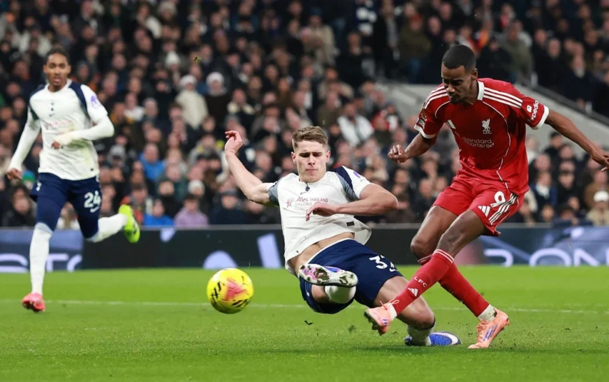 Liverpooli e bën prioritet transferimin e yllit të Tottenhamit