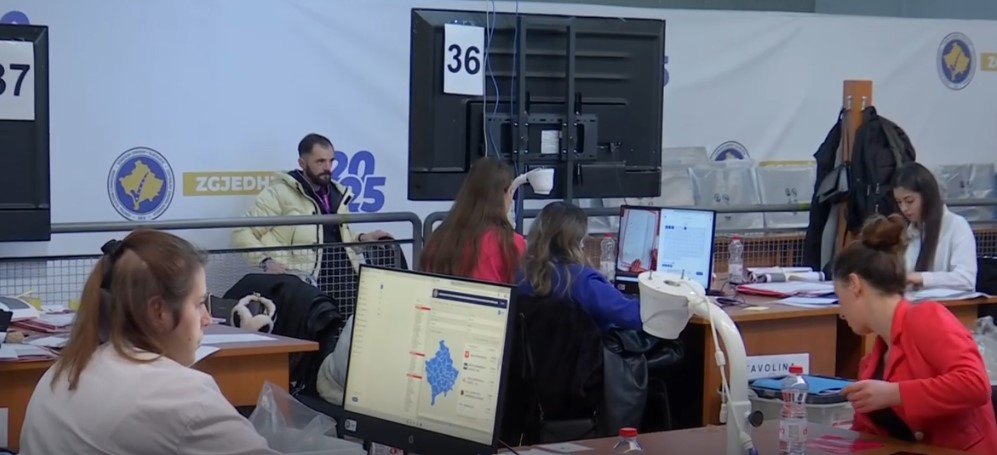 Rinumërimi total: 1 muaj zgjedhje, rezultatet kurrkund hiç