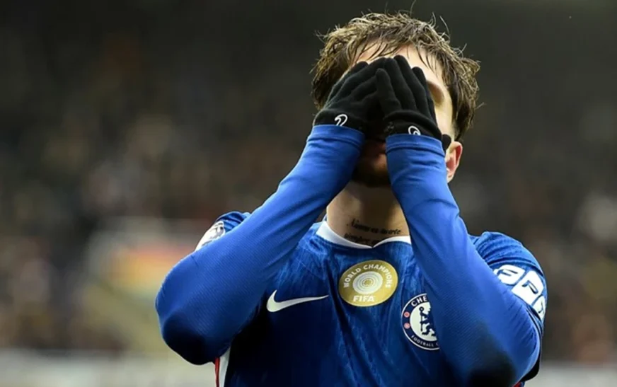 Një rregull pak i njohur i UEFA-s mund t’i kushtojë Chelseat një ndeshje në shtëpi në Ligën e Kampionëve