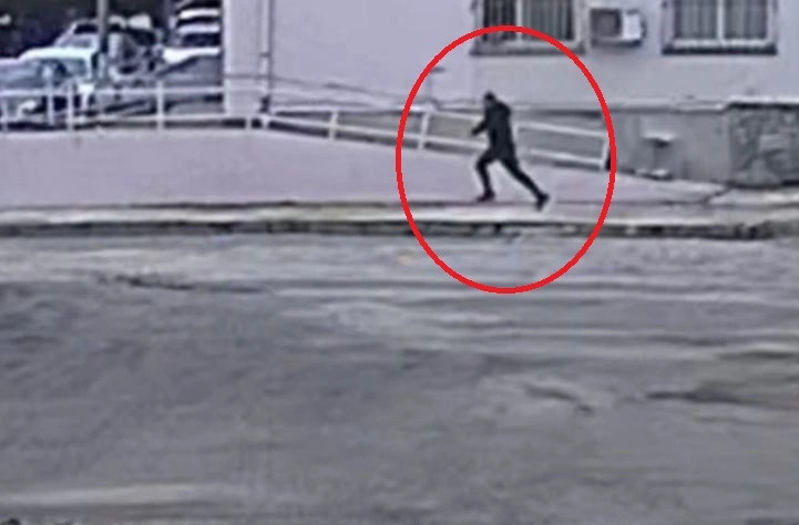 Arratisja si në filma në Durrës, momenti kur i burgosuri me rrezikshmëri të lartë zhduket (VIDEO)