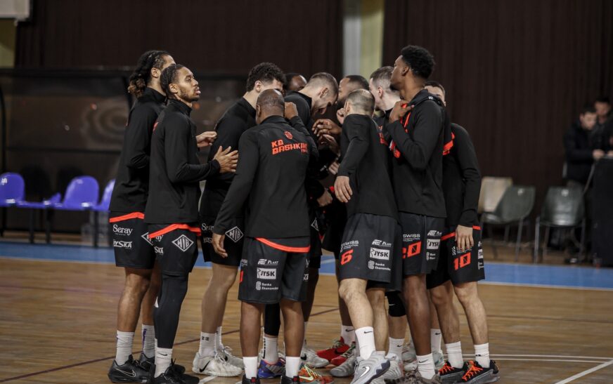 Basketboll / Bashkimi e mposht thellë Prishtinën