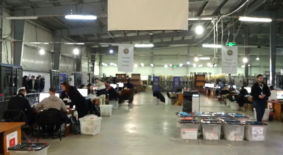 FIllon rinumërimi i votave në QNR