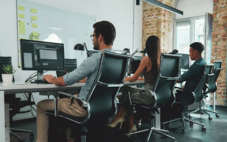 Tetë këshilla për ata që punojnë para kompjuterit