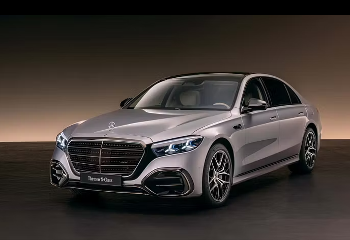 Mercedes njofton ripërtërirjen e modelit legjendar, S-Class