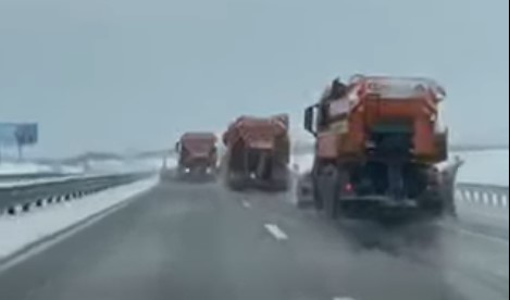 Durmishi njofton mbi gjendjen e rrugëve, pas reshjeve të borës