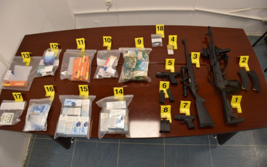 Policia tregon se çka gjeti te Arianit Sllamniku pas arrestimit të tij