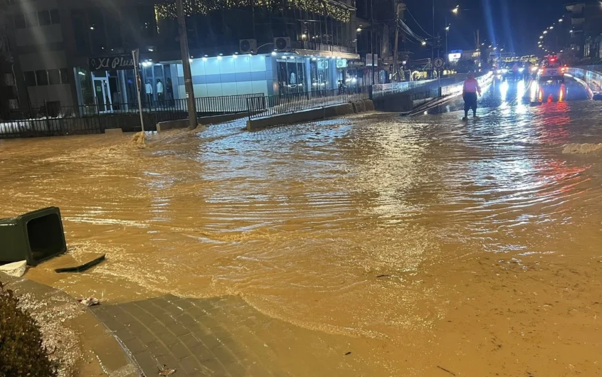 Malisheva mbetet në gjendje emergjente, por niveli i ujërave ka rënë