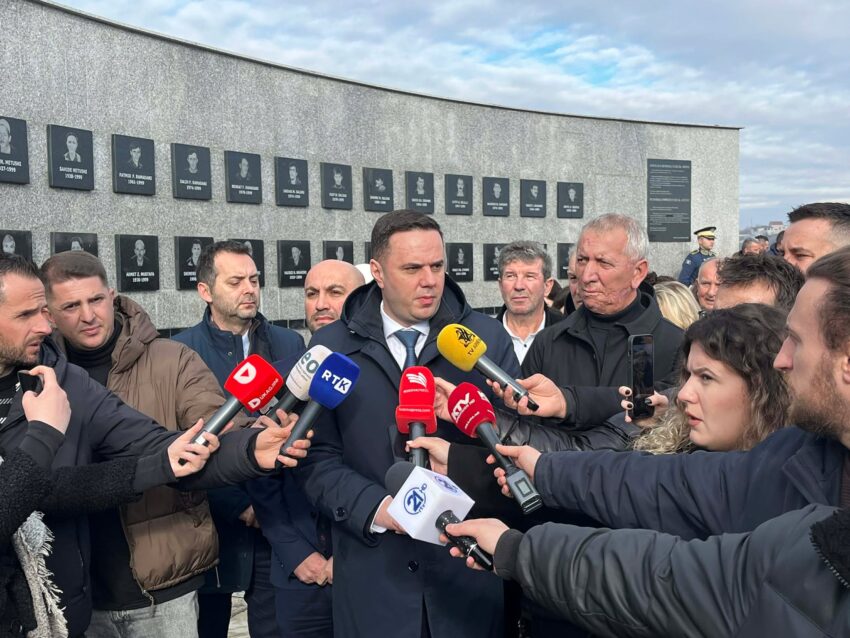 Abdixhiku: Drejtësia për Reçakun gjithmonë do të kërkohet