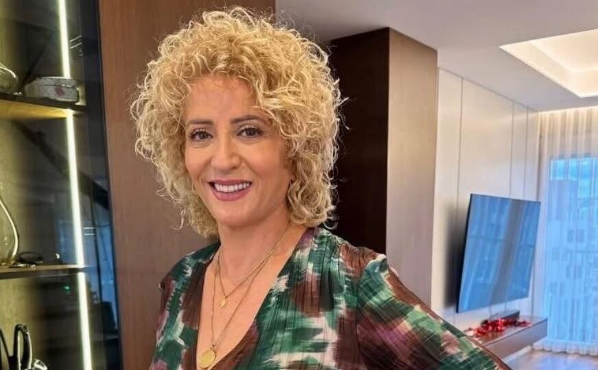 Shkurte Fejza lajmërohet nga Stambolli, ja kush po e shoqëron