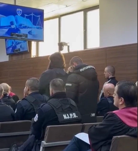 Deklarohen të pafajshëm gjashtë të akuzuarit për vrasjen e policit Muhamet Lika