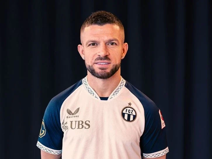 Valon Berisha transferohet tek Zurich në Zvicër