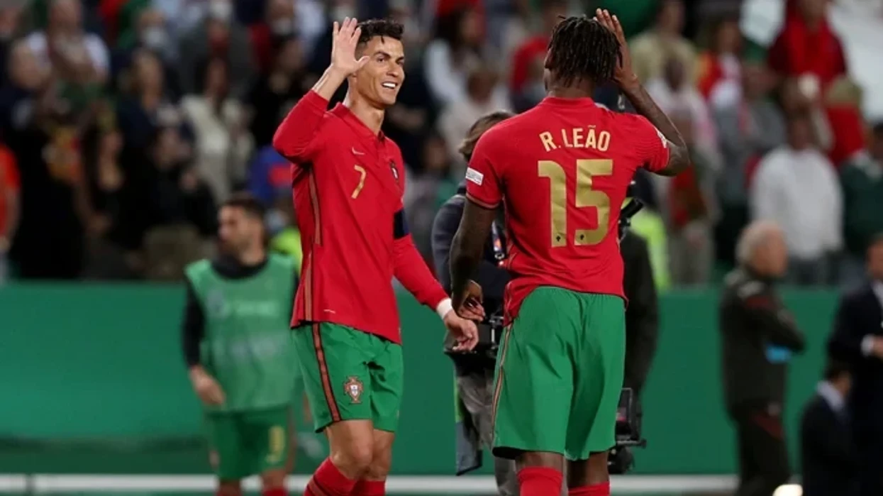 rafael-leao:-cristiano-ronaldo-me-i-miri-ne-histori,-pavaresisht-cfare-ndodhe-ne-kupen-e-botes