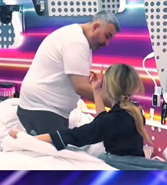 Fikje mikrofonash, kërcënime dhe prekje fizike, të gjithë banorët në televotim