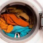 a-duhet-t’i-lani-rrobat-nga-ana-e-brendshme?