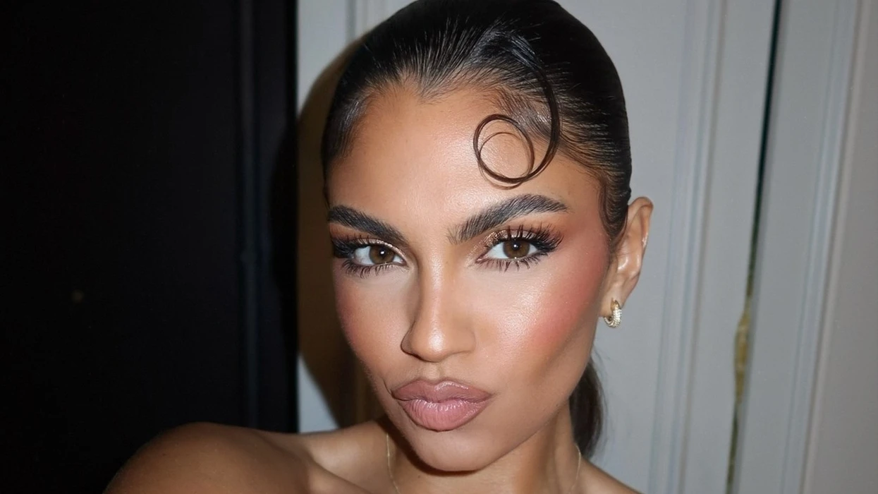 Donna Dafi paralajmëron klipin e ri “Touch Me Like That” – vetëm 10 ditë larg publikimit