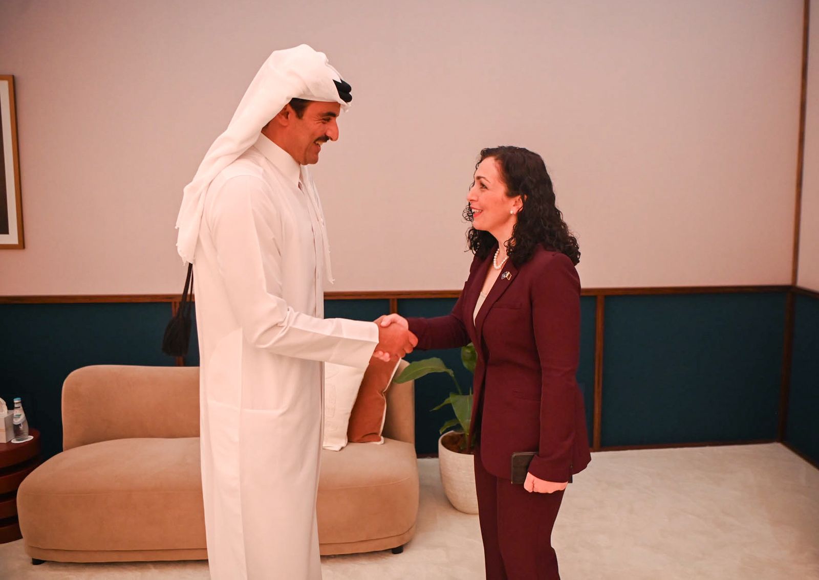 Presidentes Osmani i vijnë dy urime të veçanta nga Katari