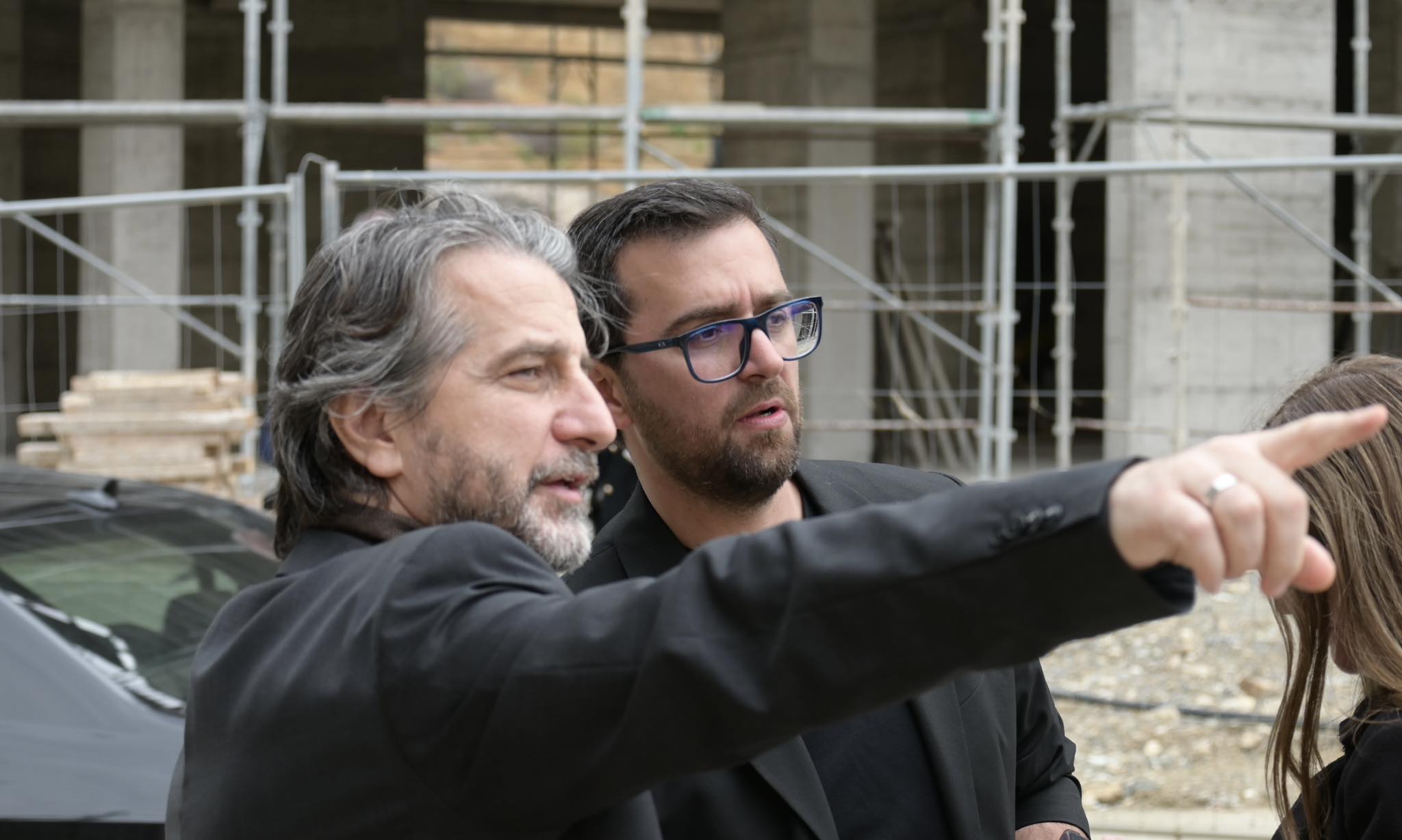 Zyrtarizohet drejtori i parë në Komunën e Prishtinës, Rama vazhdon me Sokol Havollin